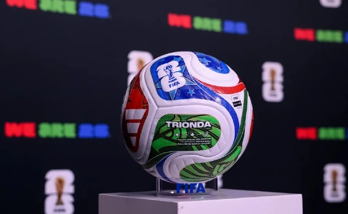 Футбол нового рівня: офіційний м'яч та кваліфікація ЧС-2026 із трьома господарями