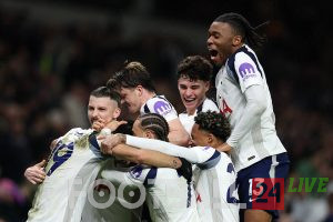 Футбол сьогодні: Манчестер Юнайтед проти Тоттенгема в АПЛ