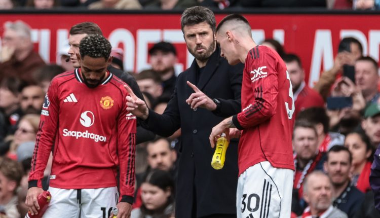 Неймовірна драма на Сент-Джеймс Парк: Ньюкасл у меншості зупинив МЮ на футбол24